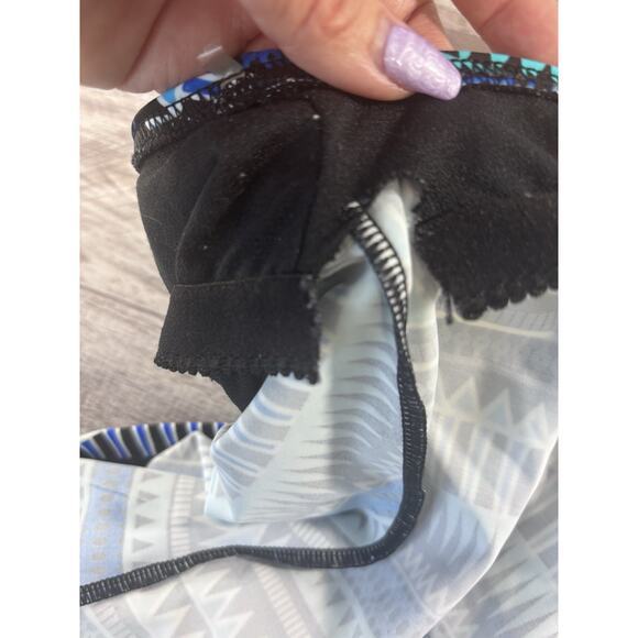 Jag Tankini Top Large‎ Tribal Geo High Neck Beach Resort Cruise Vacation - Picture 6 of 7